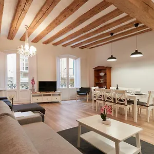 https://apt-el-roblon-de-la-estafeta.biarritzhotels.info